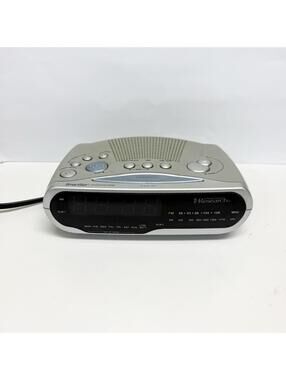 Emerson SmartSet AM/FM Dual Alarm Clock Radio CKS1850 Dimmer Tested Working